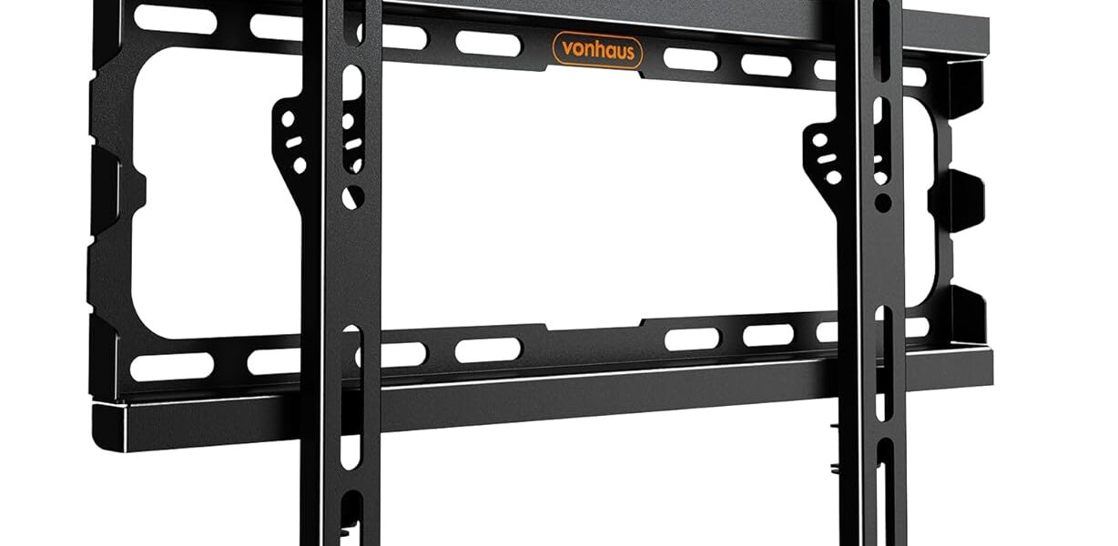 VonHaus TV Wall Bracket for 32-70" Screens, Ultra-Slim TV Bracket with Spirit Level, Flat to Wall Mount, 45kg Capacity, Max VESA: 400x400mm